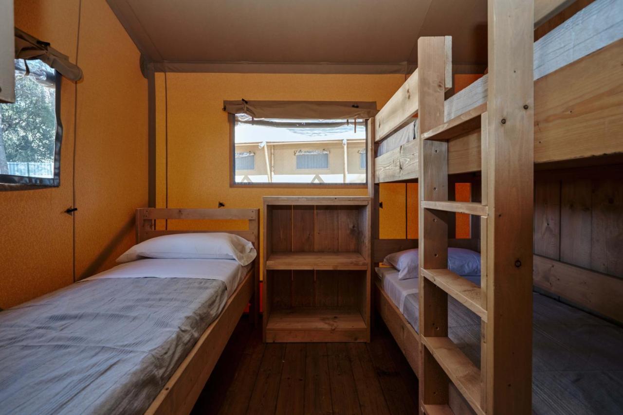 Camping Resort-Bungalow Park Mas Patoxas パルス エクステリア 写真